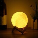 Lampe de nuit en forme de lune - 13cm