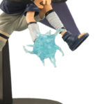 Figurine Sasuke Uchiha en mode attaque - 20cm