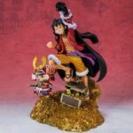 Figurine Luffy et Chopper sur leur trésor - 18cm