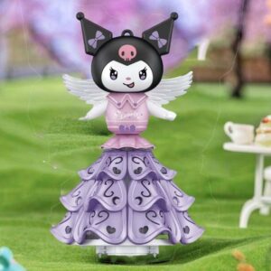 Poupée Musicale Lumineuse Kuromi – Tournante, Colorée et Enchantée